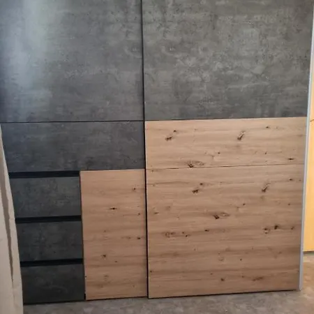 Modern Eingerichtete 3-zi-ferienwohnung Zu Vermieten Löffingen