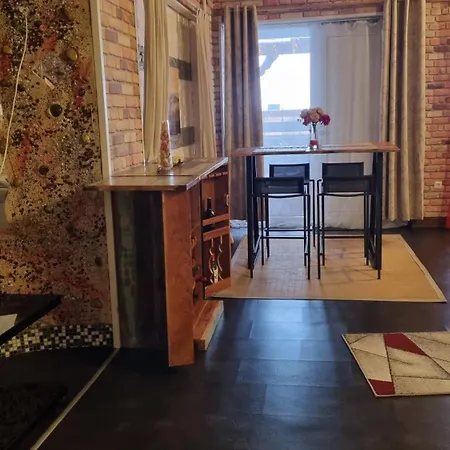 Modern Eingerichtete 3-zi-ferienwohnung Zu Vermieten